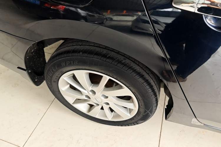 Used Nissan Sylphy 2014 1.6XV CVT Deluxe Edition Right Rear Wheel Hub