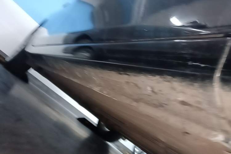 Used Nissan Sylphy 2014 1.6XV CVT Deluxe Edition Right Side Sill