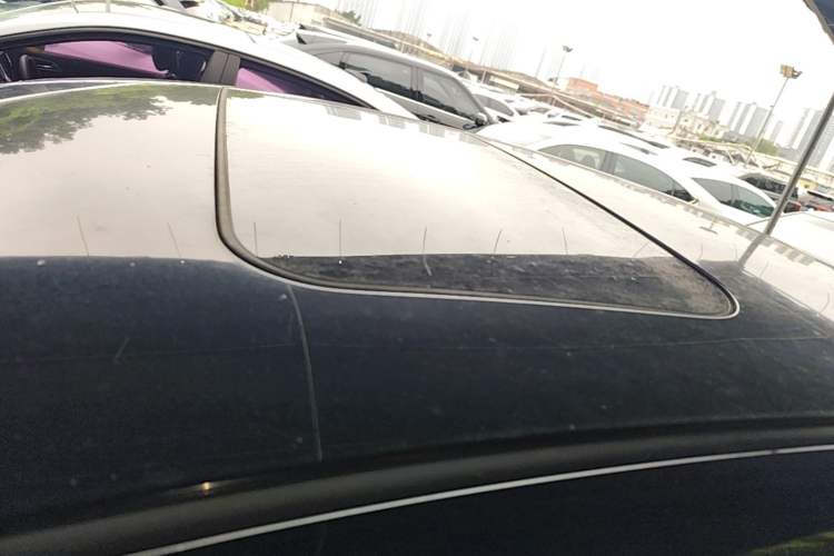 Used Nissan Sylphy 2014 1.6XV CVT Deluxe Edition Roof