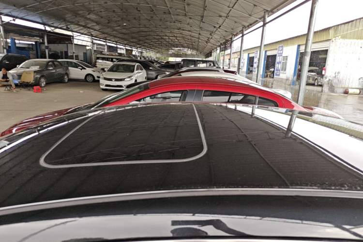 Used Nissan Sylphy 2014 1.6XV CVT Deluxe Edition Roof