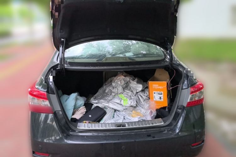 Used Nissan Sylphy 2014 1.6XV CVT Deluxe Edition Trunk
