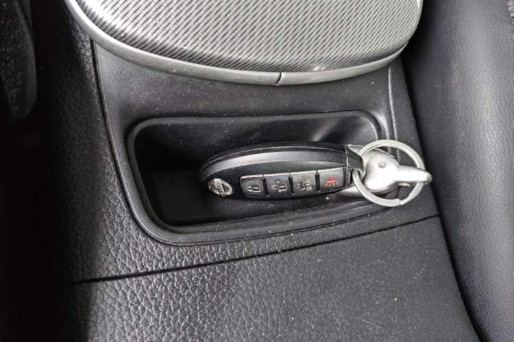 Used Nissan Sylphy 2014 1.6XV CVT Deluxe Edition Vehicle Key