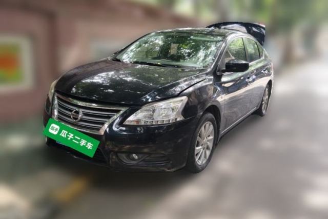 Ojetý Nissan Sylphy 2014 1.6XV CVT Deluxe Edition