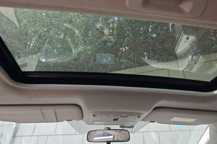 Used Nissan Sylphy 2014 1.6XV CVT Deluxe Edition Headliner