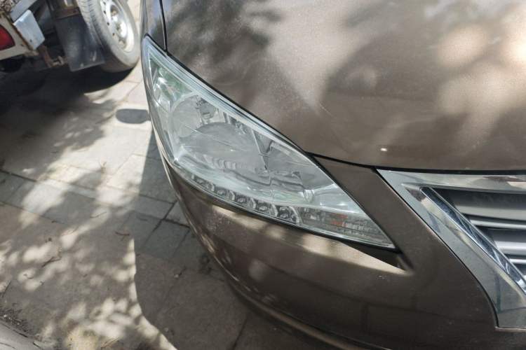 Used Nissan Sylphy 2014 1.6XV CVT Deluxe Edition Right Front Headlight