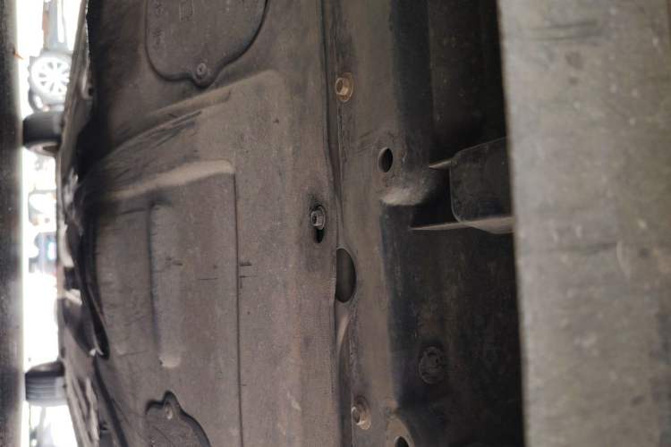 Used Nissan Sylphy 2014 1.6XV CVT Deluxe Edition Chassis Front