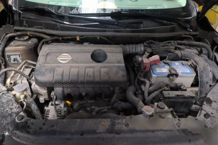 Used Nissan Sylphy 2014 1.6XV CVT Deluxe Edition Engine Bay