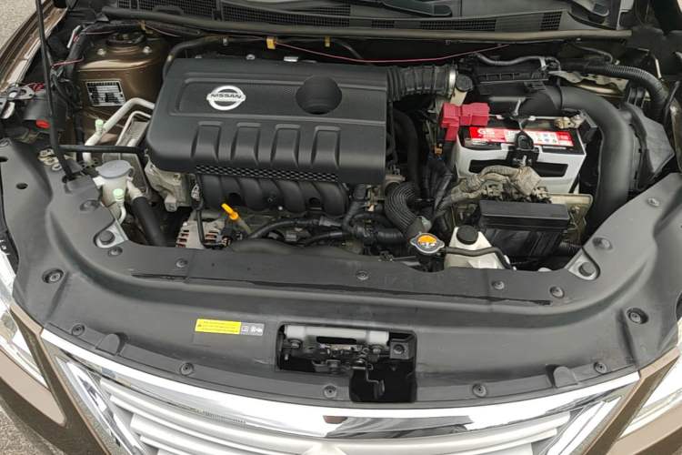 Used Nissan Sylphy 2014 1.6XV CVT Deluxe Edition Engine Bay
