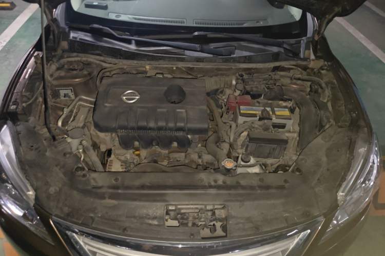 Used Nissan Sylphy 2014 1.6XV CVT Deluxe Edition Engine Bay
