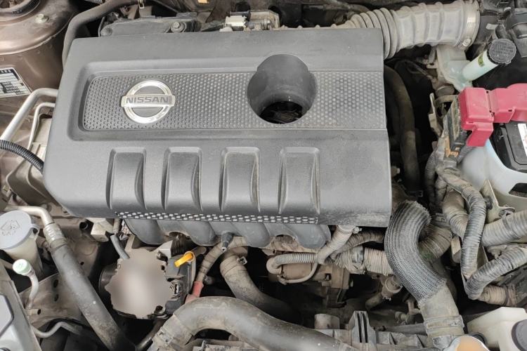 Used Nissan Sylphy 2014 1.6XV CVT Deluxe Edition Engine Bay