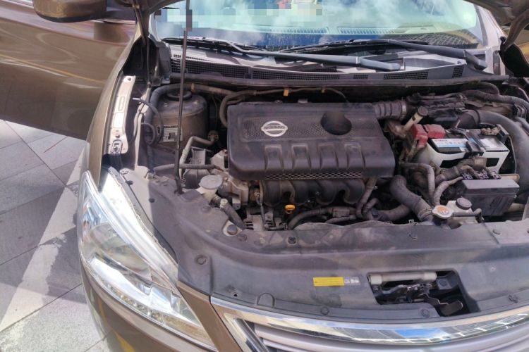 Used Nissan Sylphy 2014 1.6XV CVT Deluxe Edition Engine Bay Right