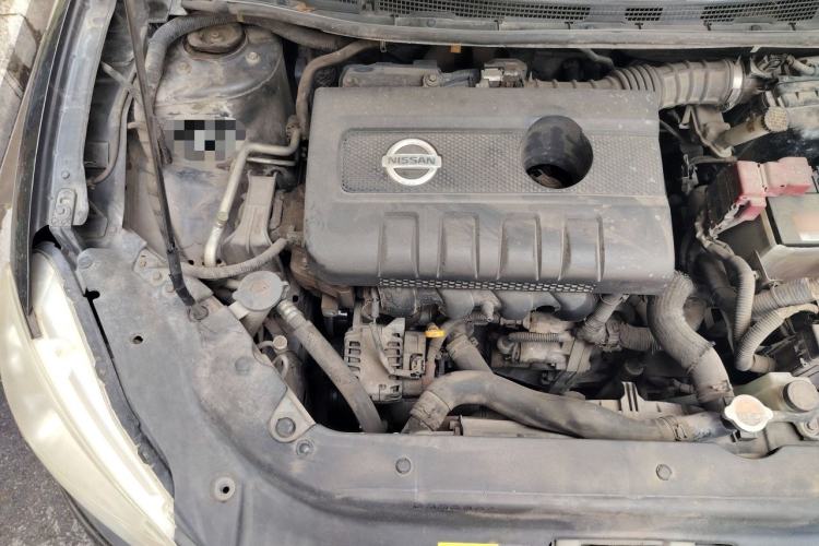 Used Nissan Sylphy 2014 1.6XV CVT Deluxe Edition Engine Bay Right
