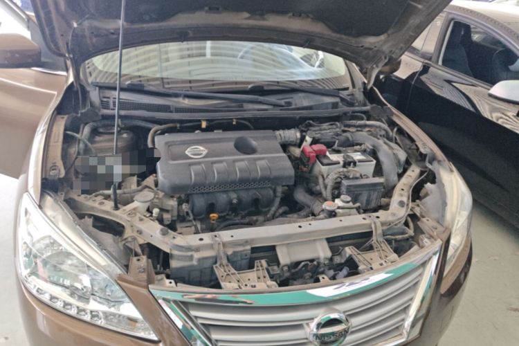 Used Nissan Sylphy 2014 1.6XV CVT Deluxe Edition Engine Bay