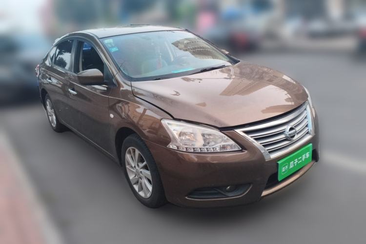 Used Nissan Sylphy 2014 1.6XV CVT Deluxe Edition Front Right 45 Deg