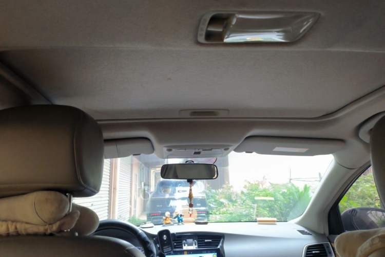 Used Nissan Sylphy 2014 1.6XV CVT Deluxe Edition Headliner