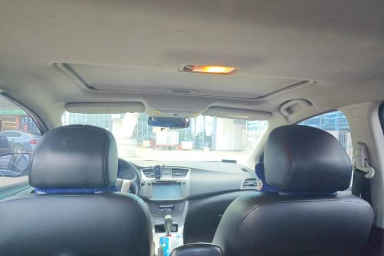 Used Nissan Sylphy 2014 1.6XV CVT Deluxe Edition Headliner