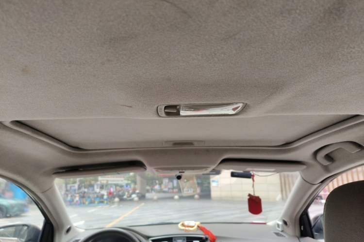Used Nissan Sylphy 2014 1.6XV CVT Deluxe Edition Headliner