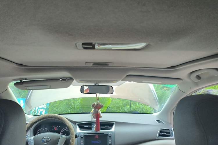 Used Nissan Sylphy 2014 1.6XV CVT Deluxe Edition Headliner