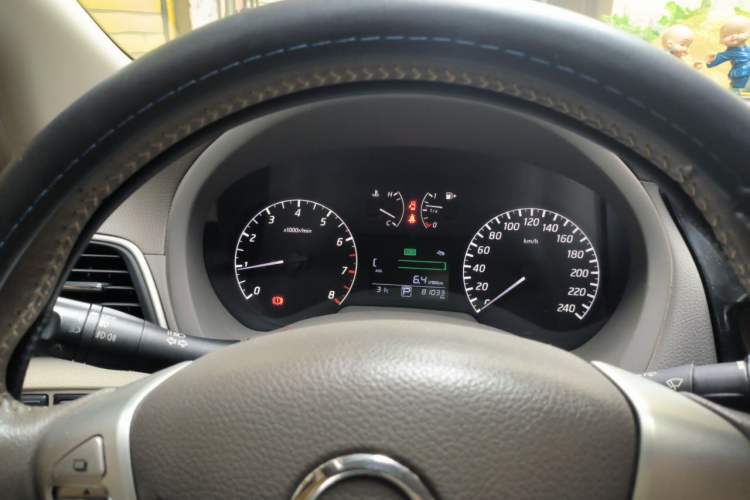 Used Nissan Sylphy 2014 1.6XV CVT Deluxe Edition Instrument Cluster