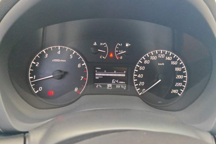 Used Nissan Sylphy 2014 1.6XV CVT Deluxe Edition Instrument Cluster