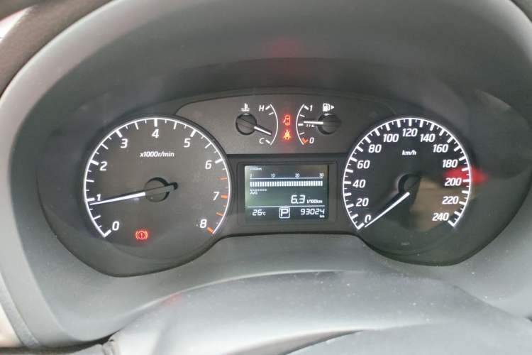 Used Nissan Sylphy 2014 1.6XV CVT Deluxe Edition Instrument Cluster