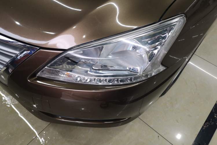 Used Nissan Sylphy 2014 1.6XV CVT Deluxe Edition Left Front Headlight