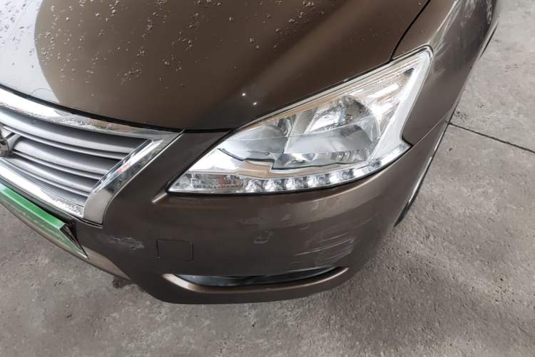 Used Nissan Sylphy 2014 1.6XV CVT Deluxe Edition Left Front Headlight