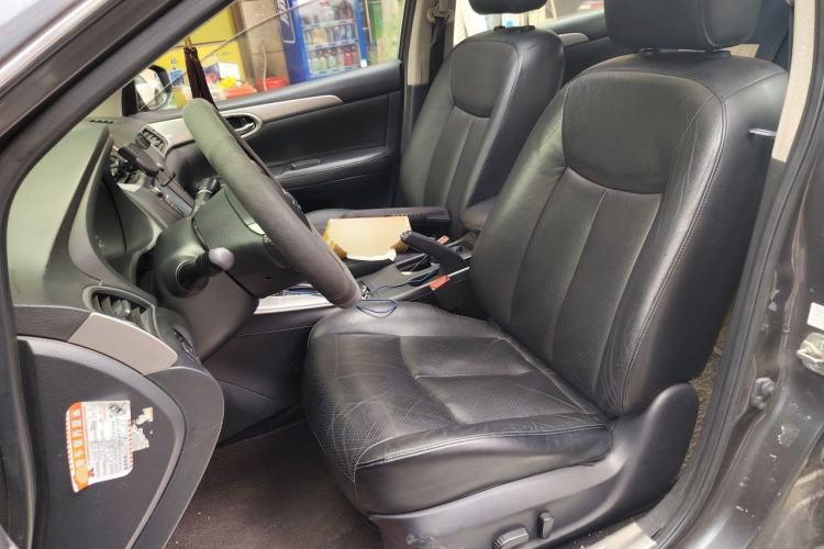 Used Nissan Sylphy 2014 1.6XV CVT Deluxe Edition Left Front Seat