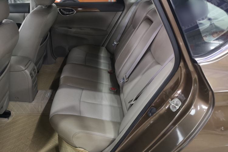 Used Nissan Sylphy 2014 1.6XV CVT Deluxe Edition Left Rear Seat
