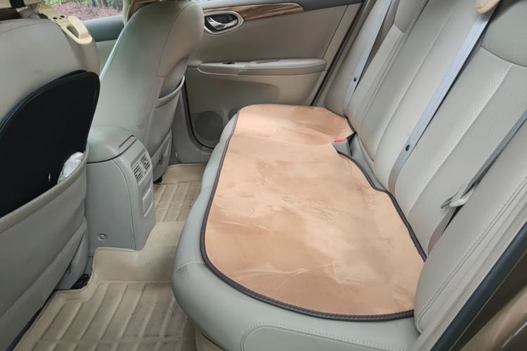 Used Nissan Sylphy 2014 1.6XV CVT Deluxe Edition Left Rear Seat