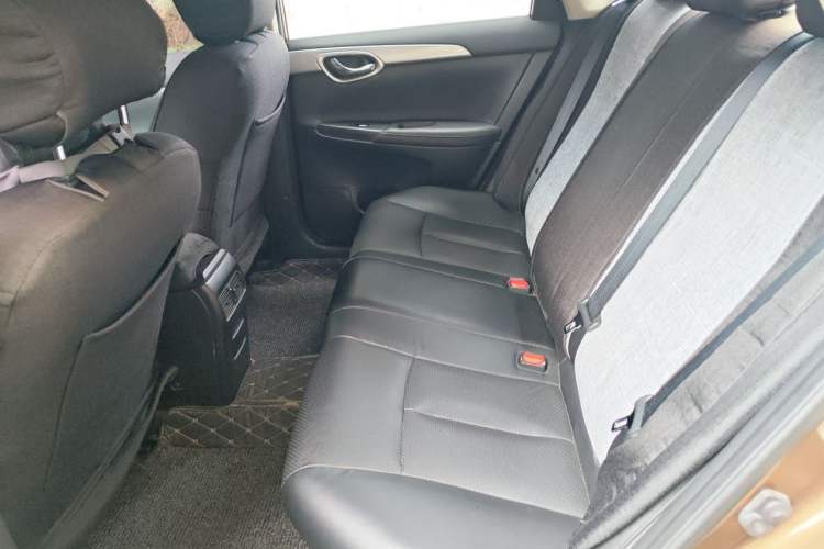 Used Nissan Sylphy 2014 1.6XV CVT Deluxe Edition Left Rear Seat