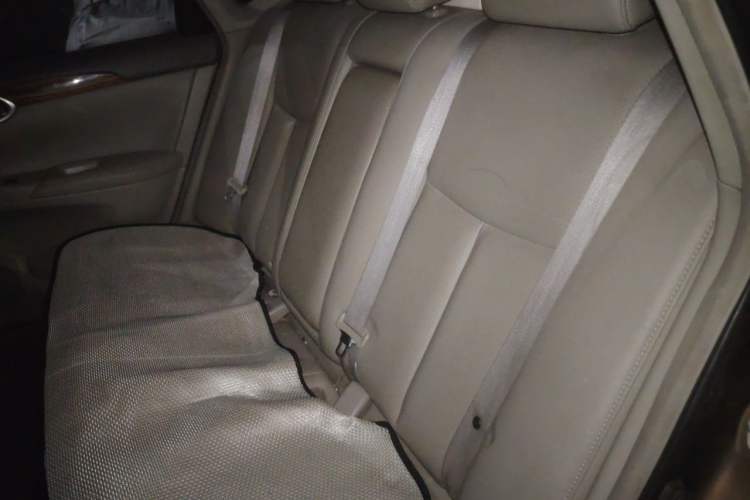 Used Nissan Sylphy 2014 1.6XV CVT Deluxe Edition Left Rear Seat