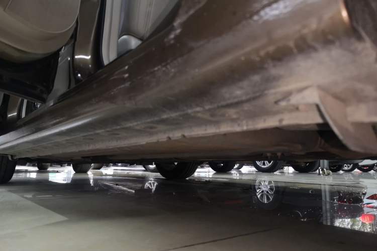 Used Nissan Sylphy 2014 1.6XV CVT Deluxe Edition Left Side Sill