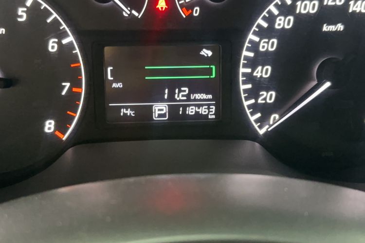 Used Nissan Sylphy 2014 1.6XV CVT Deluxe Edition Odometer Close Up