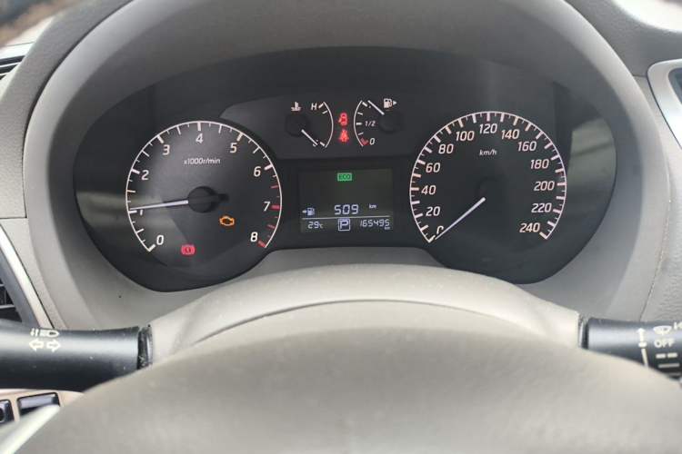 Used Nissan Sylphy 2014 1.6XV CVT Deluxe Edition Odometer Close Up
