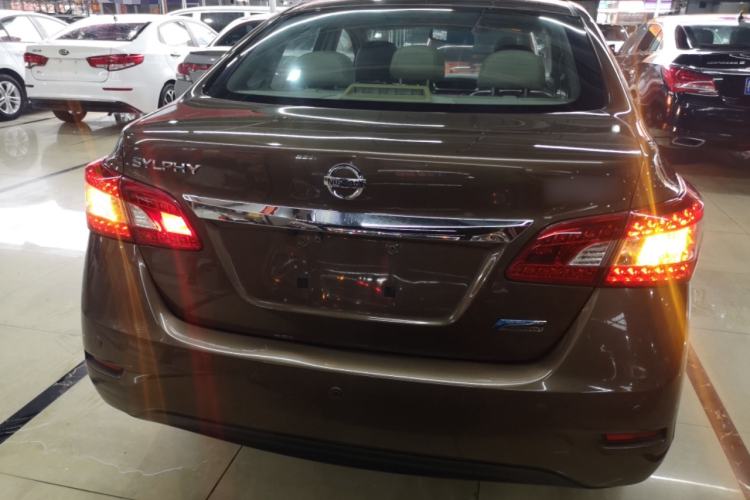 Used Nissan Sylphy 2014 1.6XV CVT Deluxe Edition Rear