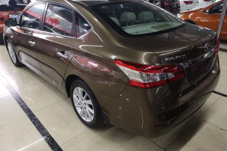 Used Nissan Sylphy 2014 1.6XV CVT Deluxe Edition Rear Left 45 Deg