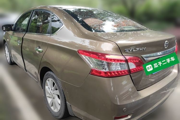 Used Nissan Sylphy 2014 1.6XV CVT Deluxe Edition Rear Left 45 Deg