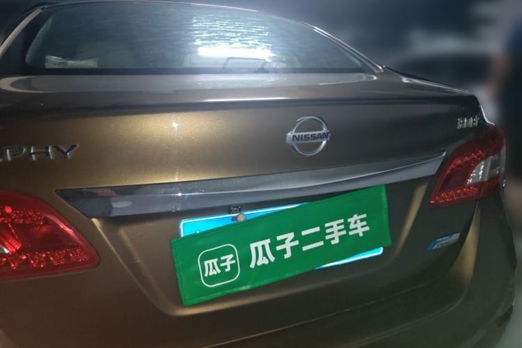 Used Nissan Sylphy 2014 1.6XV CVT Deluxe Edition Rear