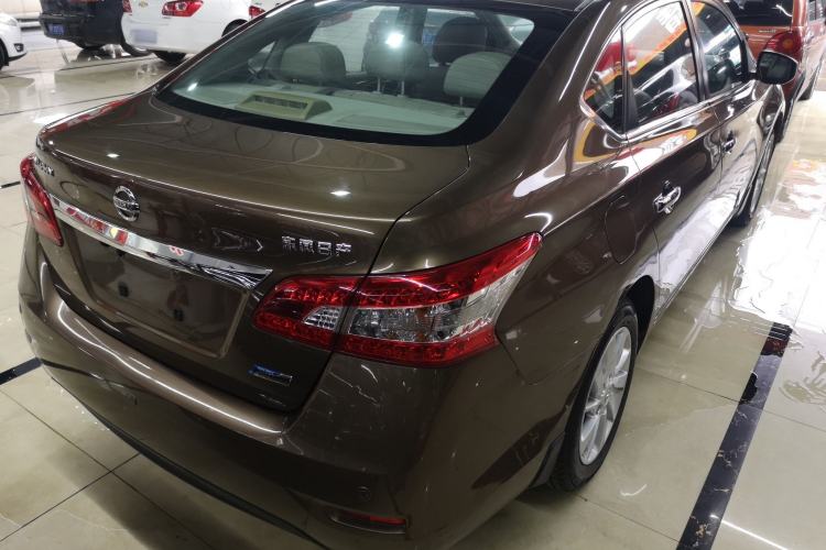 Used Nissan Sylphy 2014 1.6XV CVT Deluxe Edition Rear Right 45 Deg