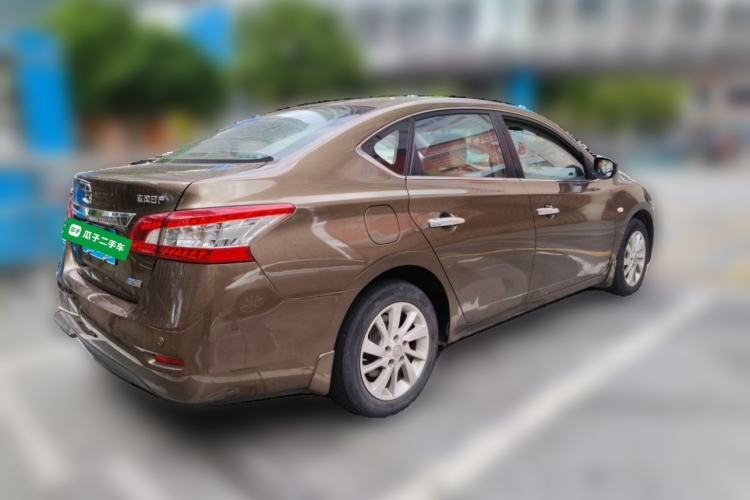 Used Nissan Sylphy 2014 1.6XV CVT Deluxe Edition Rear Right 45 Deg