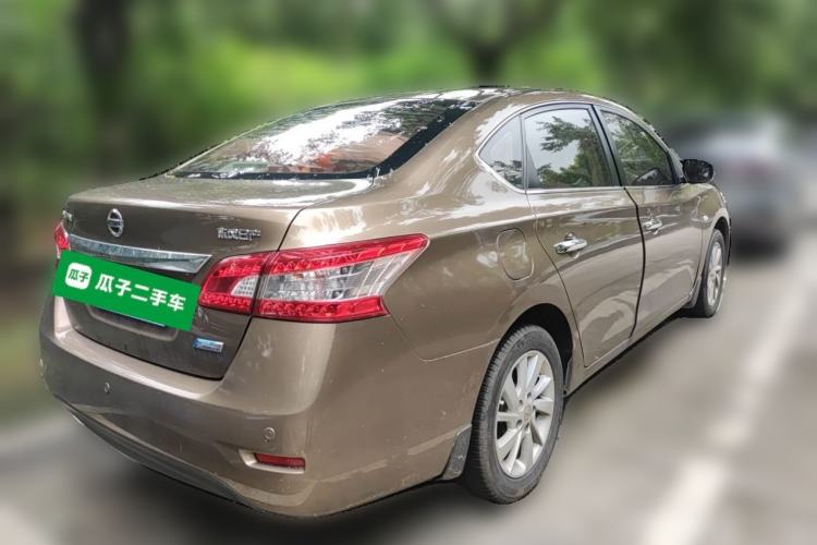 Used Nissan Sylphy 2014 1.6XV CVT Deluxe Edition Rear Right 45 Deg