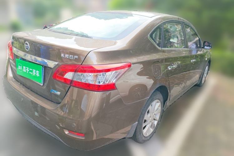 Used Nissan Sylphy 2014 1.6XV CVT Deluxe Edition Rear Right 45 Deg