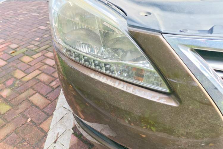Used Nissan Sylphy 2014 1.6XV CVT Deluxe Edition Right Front Headlight