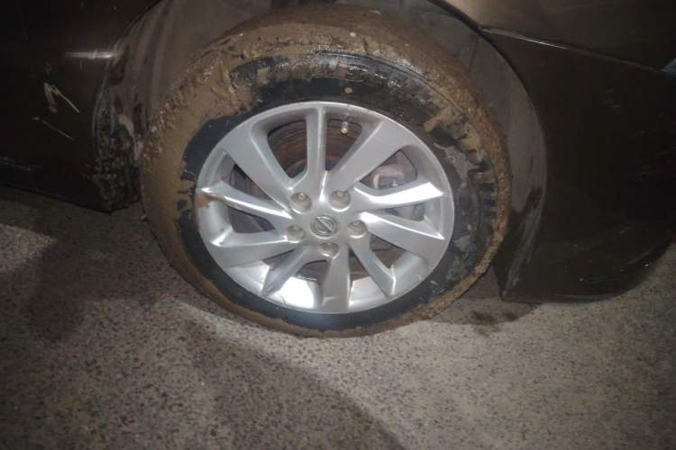 Used Nissan Sylphy 2014 1.6XV CVT Deluxe Edition Right Front Wheel Hub