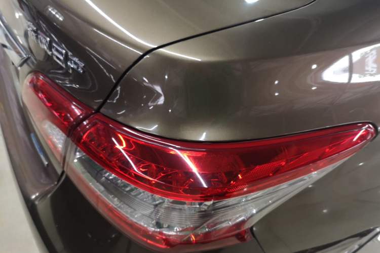 Used Nissan Sylphy 2014 1.6XV CVT Deluxe Edition Right Rear Taillight