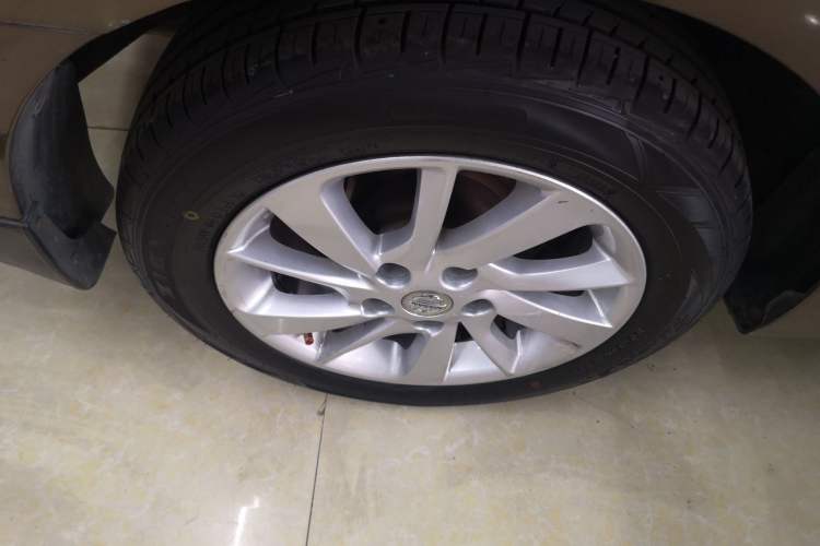 Used Nissan Sylphy 2014 1.6XV CVT Deluxe Edition Right Rear Wheel Hub