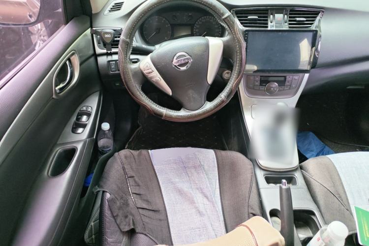 Used Nissan Sylphy 2014 1.6XV CVT Deluxe Edition Steering Wheel