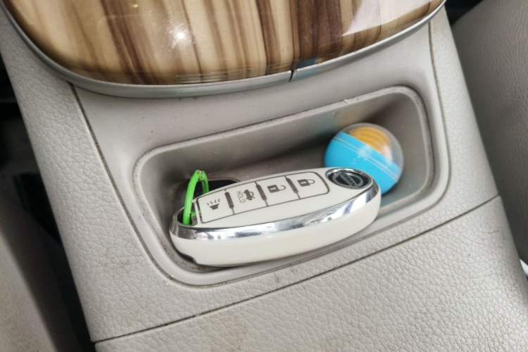 Used Nissan Sylphy 2014 1.6XV CVT Deluxe Edition Vehicle Key