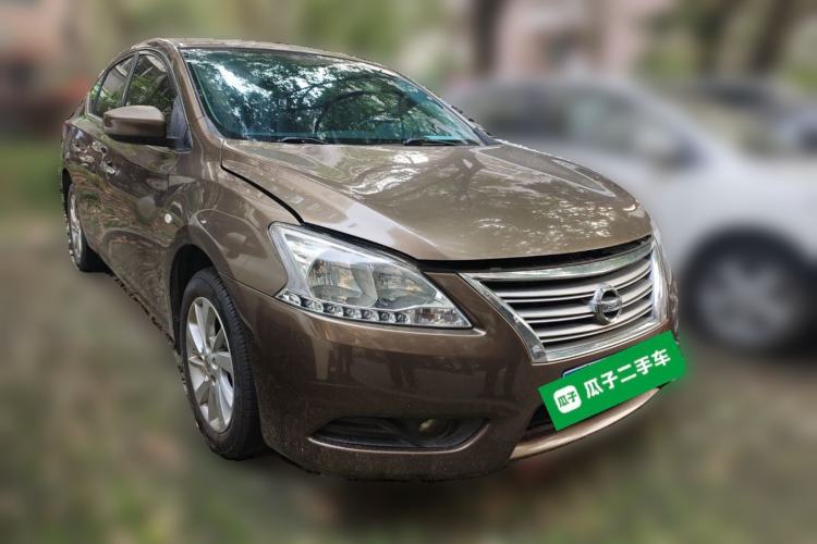Used Nissan Sylphy 2014 1.6XV CVT Deluxe Edition Front Right 45 Deg